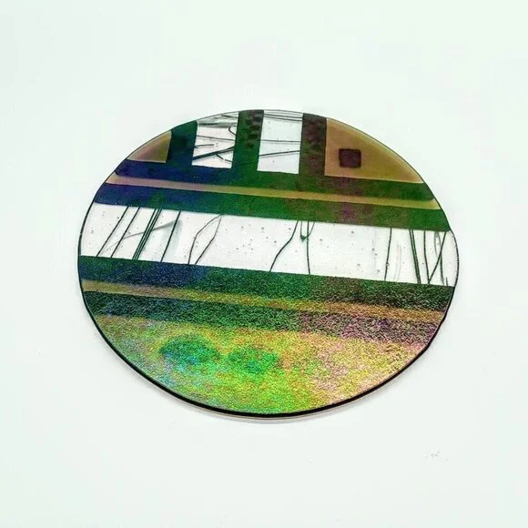 Dichroic Iridescent 8-Inch Round Glass Trivet